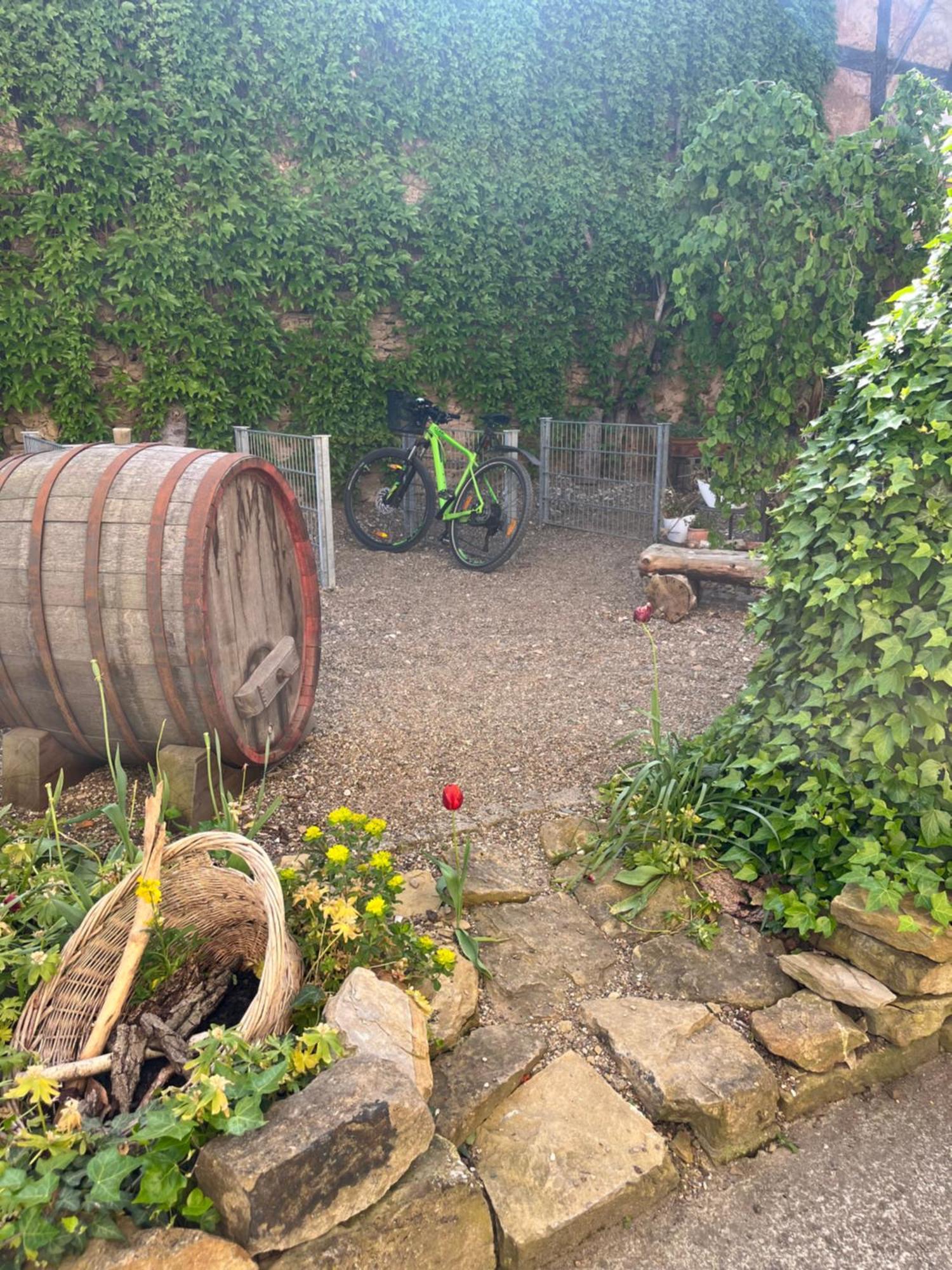 Hotel Weinstube Am Markt Gerolzhofen エクステリア 写真