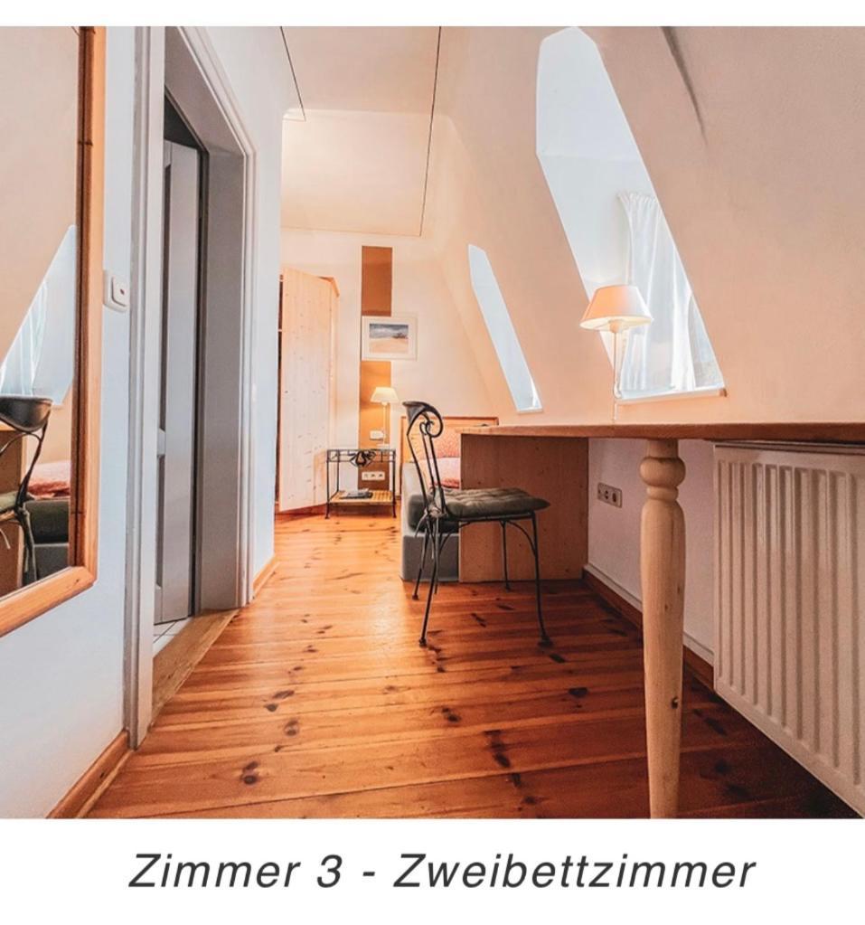 Hotel Weinstube Am Markt Gerolzhofen エクステリア 写真