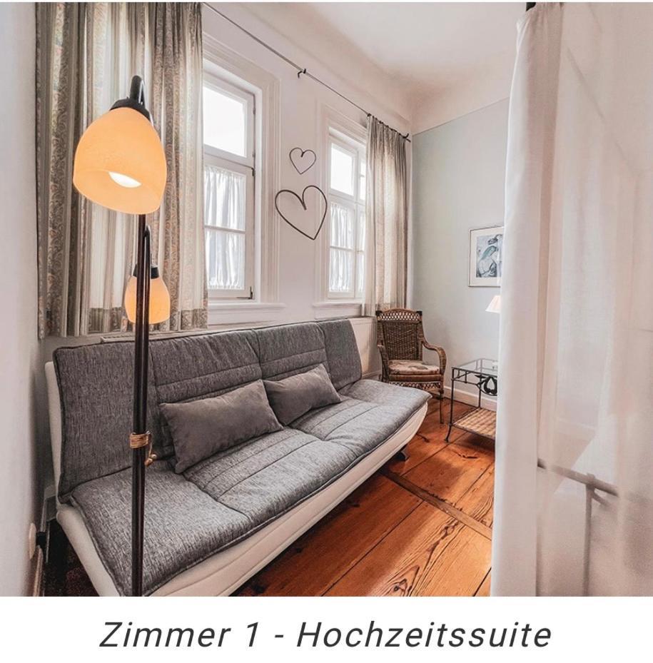 Hotel Weinstube Am Markt Gerolzhofen エクステリア 写真
