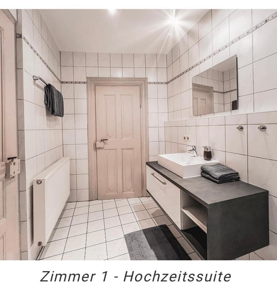Hotel Weinstube Am Markt Gerolzhofen エクステリア 写真