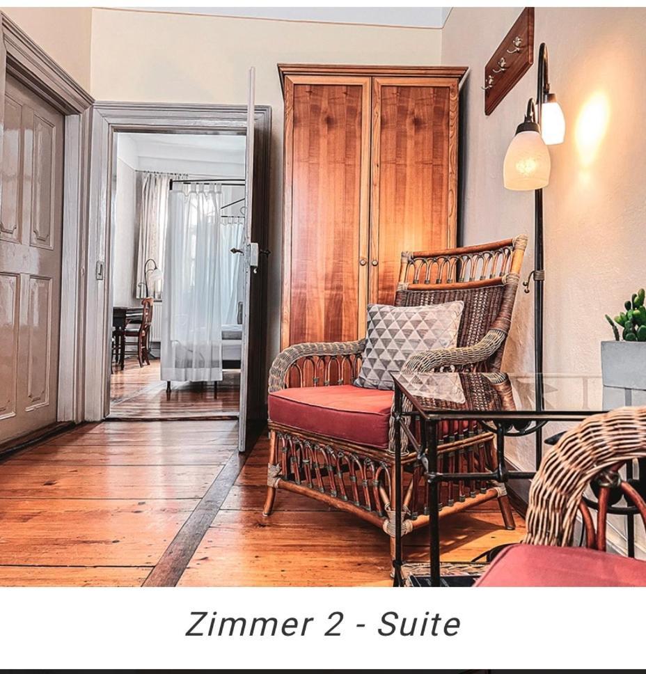 Hotel Weinstube Am Markt Gerolzhofen エクステリア 写真